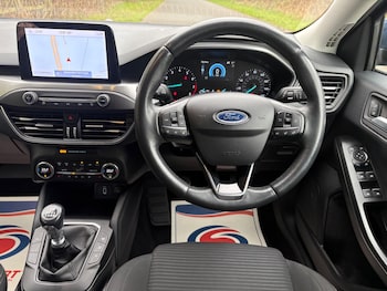 Used Ford Focus 2020 for sale - 78231573: Photo