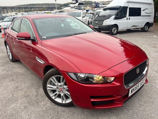 Used Jaguar XE for sale - 76238650: Photo 1