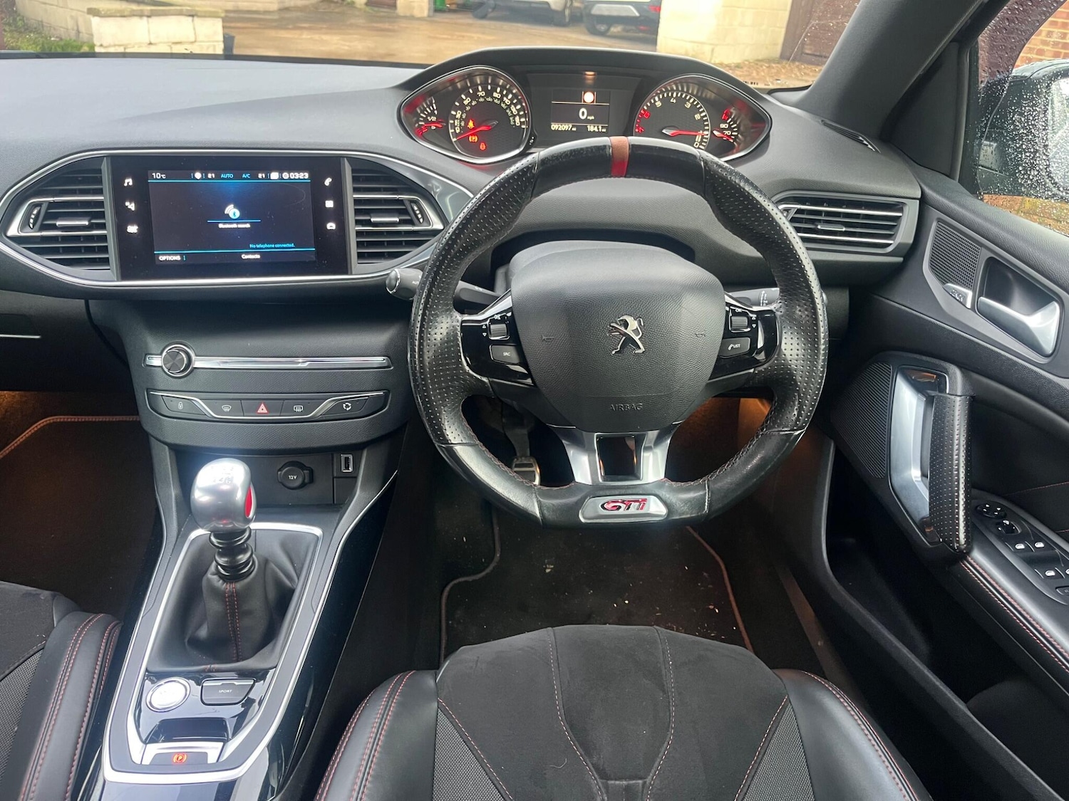 Used Peugeot 308 2017 for sale - 77175205: Photo 2