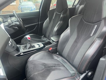 Used Peugeot 308 2017 for sale - 77175205: Photo