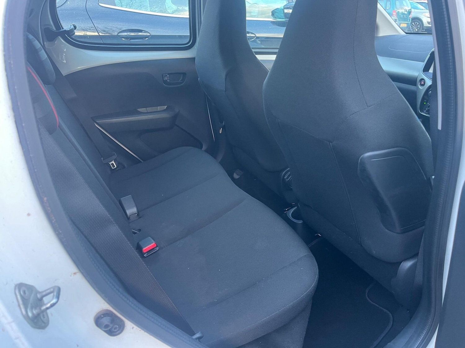 Used Peugeot 108 2014 for sale - 76898866: Photo 15