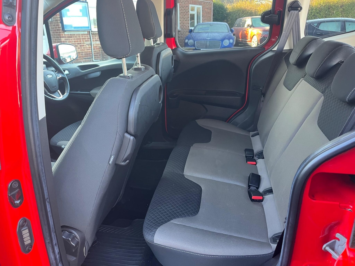 Used Ford Tourneo Courier 2019 for sale - 77203344: Photo 14
