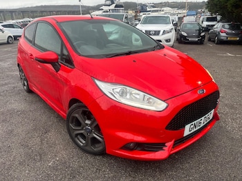 2016 (16) - 1.6 EcoBoost ST-2 3dr