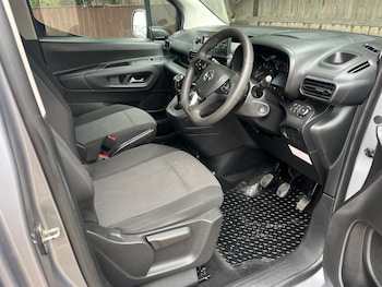 Used Vauxhall Combo 2019 for sale - 76138310: Photo