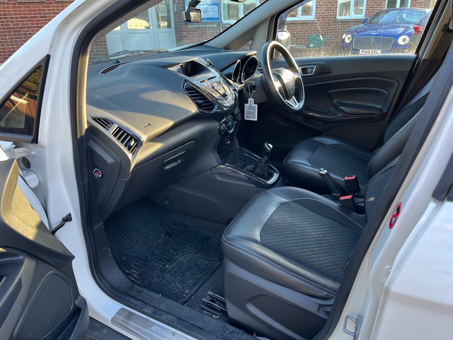 Used Ford Ecosport 2017 for sale - 77098105: Photo 12