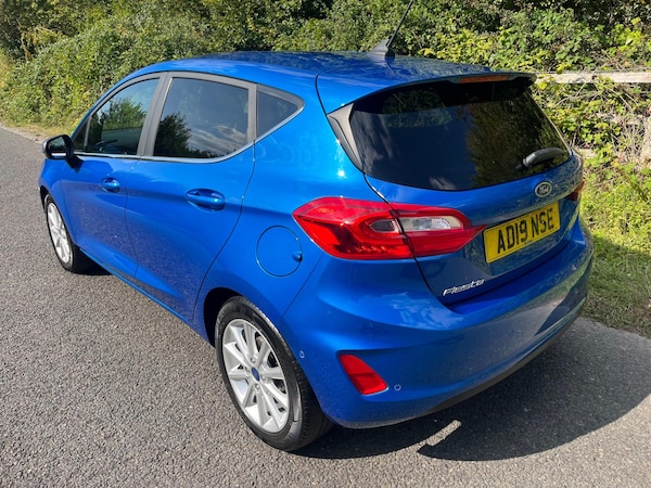 Used Ford Fiesta 2019 for sale - 75657975: Photo 12