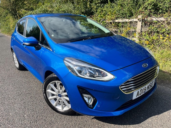 Used Ford Fiesta 2019 for sale - 75657975: Photo 1