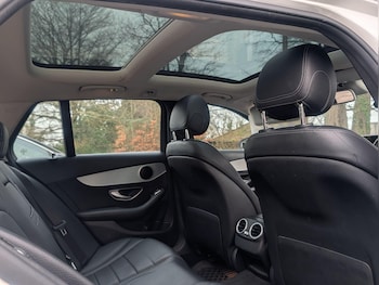 Used Mercedes-Benz C Class 2016 for sale - 77495798: Photo