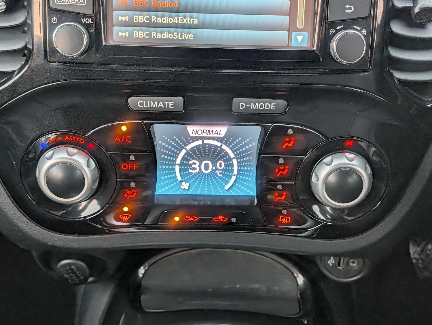 Used Nissan Juke 2016 for sale - 76801907: Photo 36