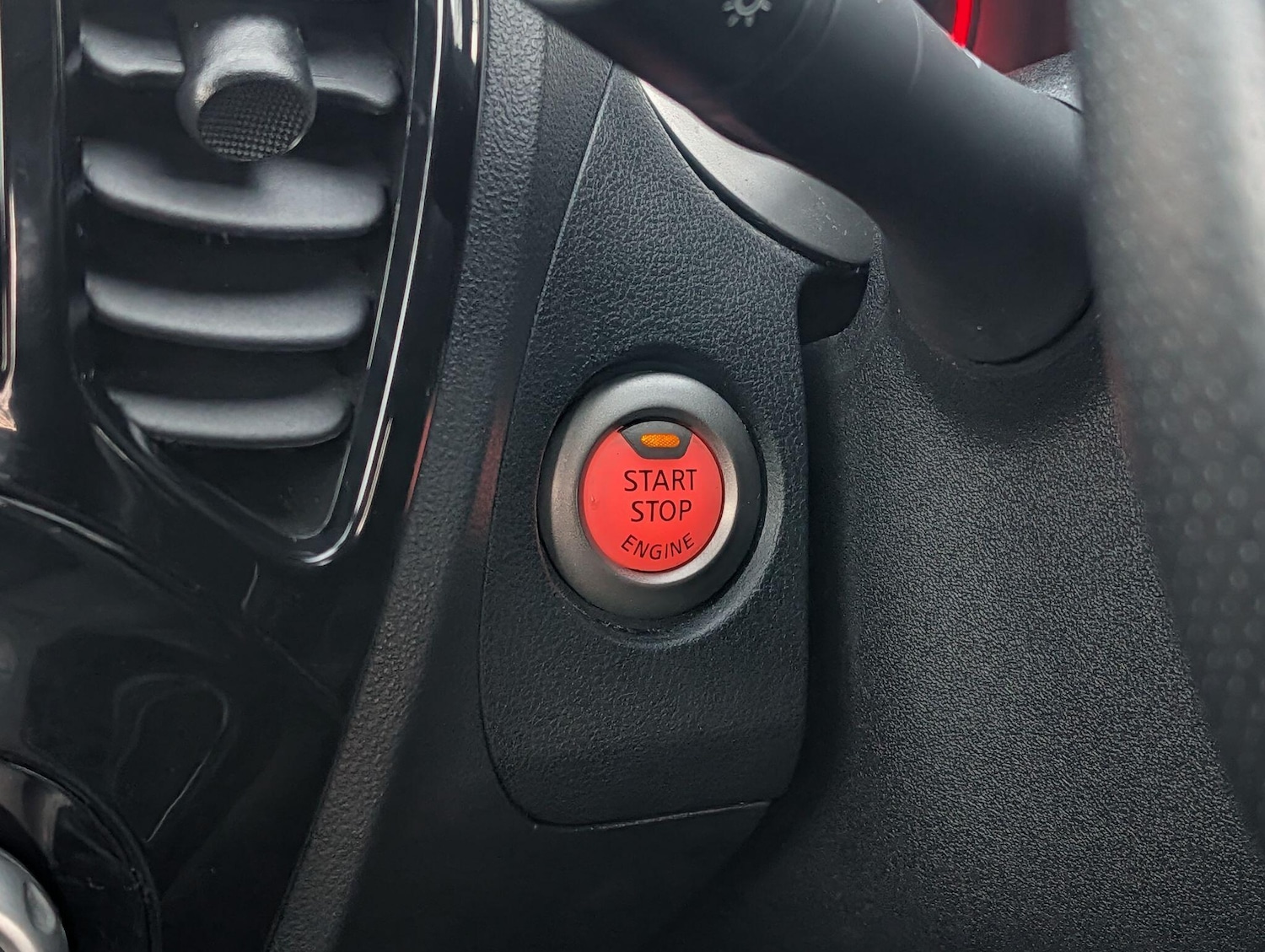 Used Nissan Juke 2016 for sale - 76801907: Photo 38