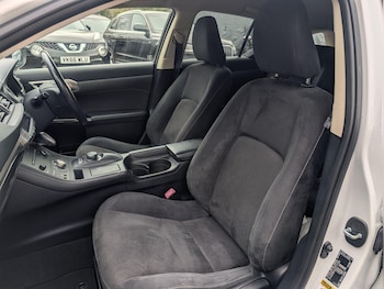 Used Lexus CT 2014 for sale - 77769356: Photo