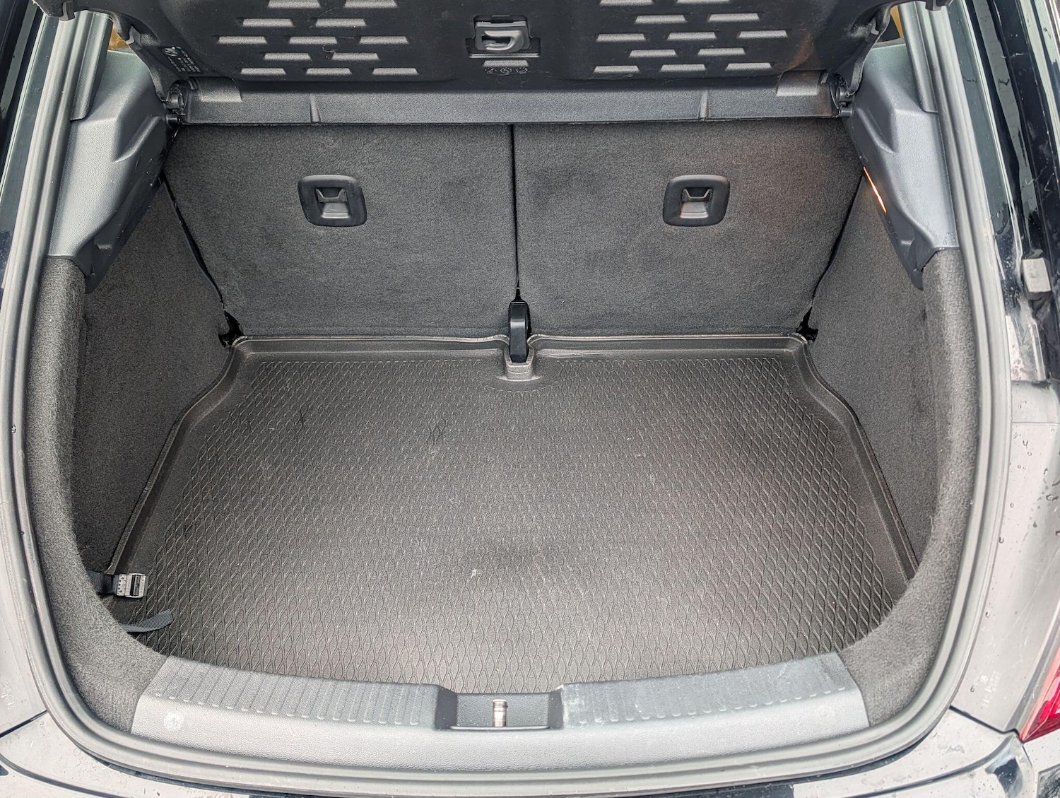 Used Volkswagen Beetle 2017 for sale - 76991581: Photo 25