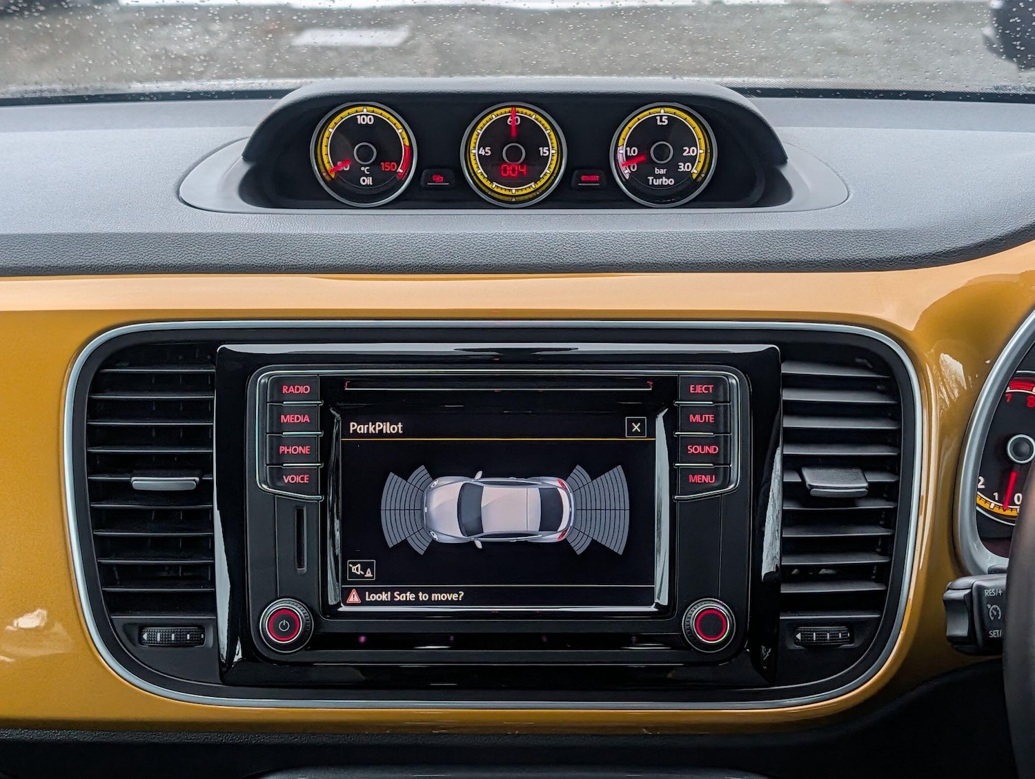 Used Volkswagen Beetle 2017 for sale - 76991581: Photo 33