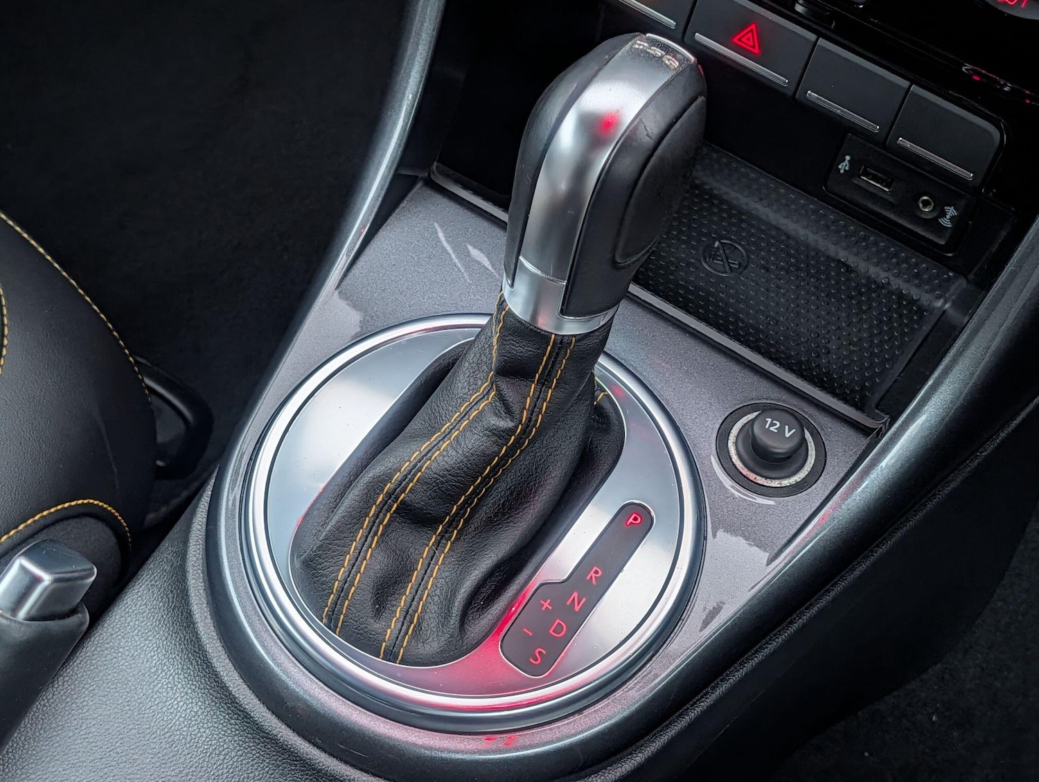 Used Volkswagen Beetle 2017 for sale - 76991581: Photo 36