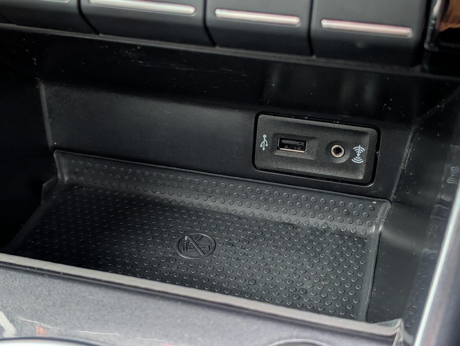 Used Volkswagen Beetle 2017 for sale - 76991581: Photo 56