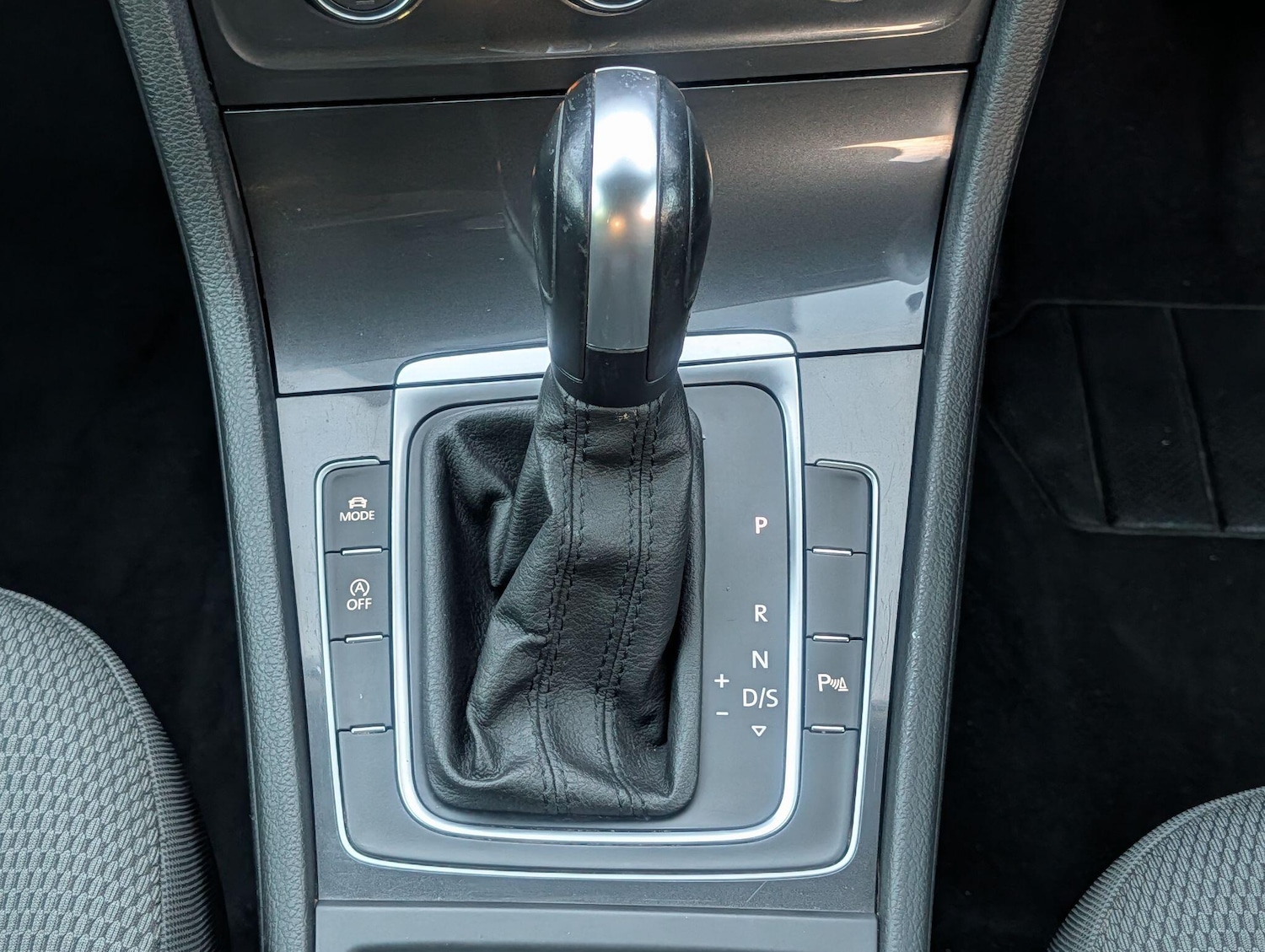 Used Volkswagen Golf 2020 for sale - 75808579: Photo 22