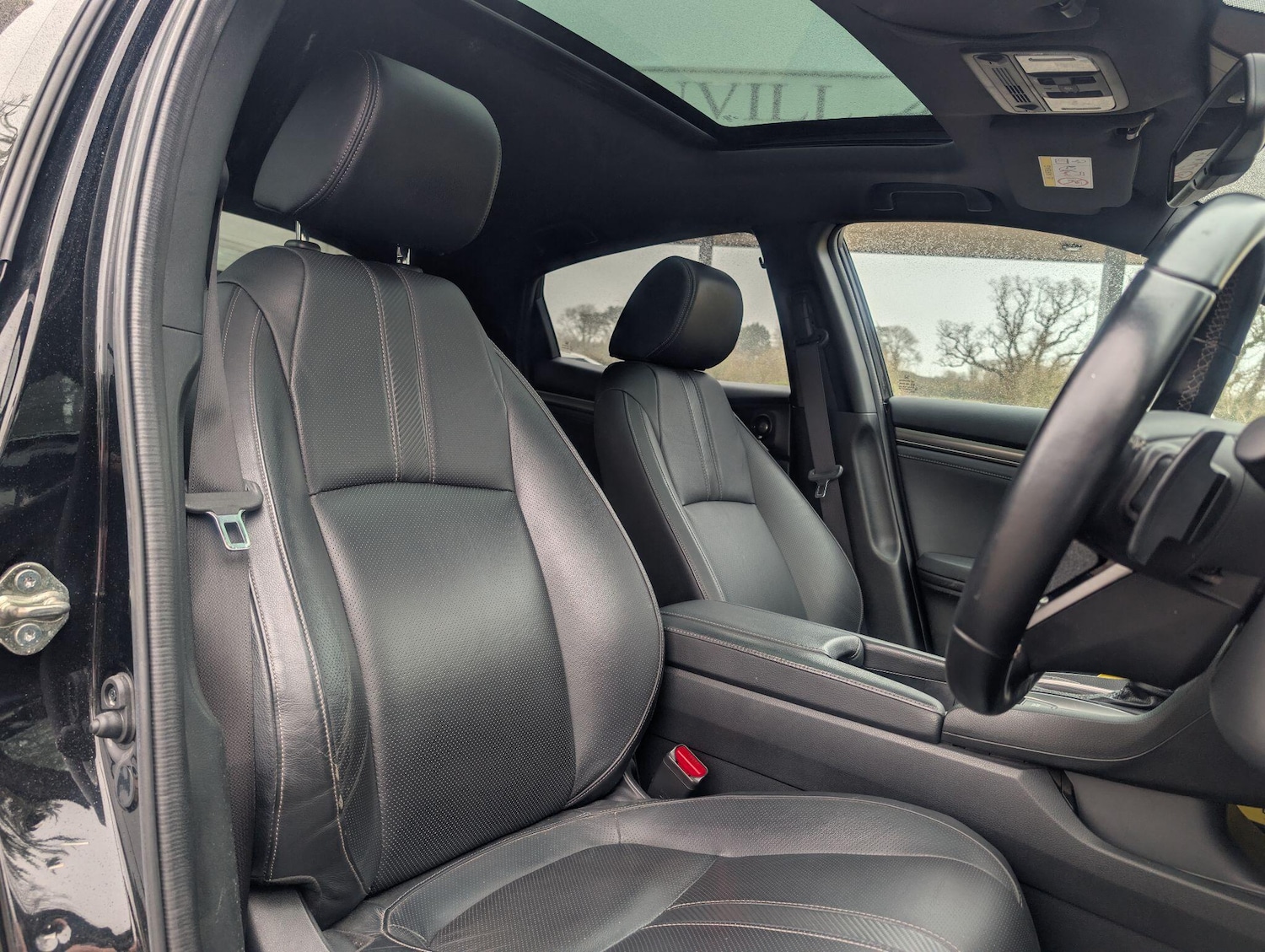 Used Honda Civic 2017 for sale - 77738253: Photo 3