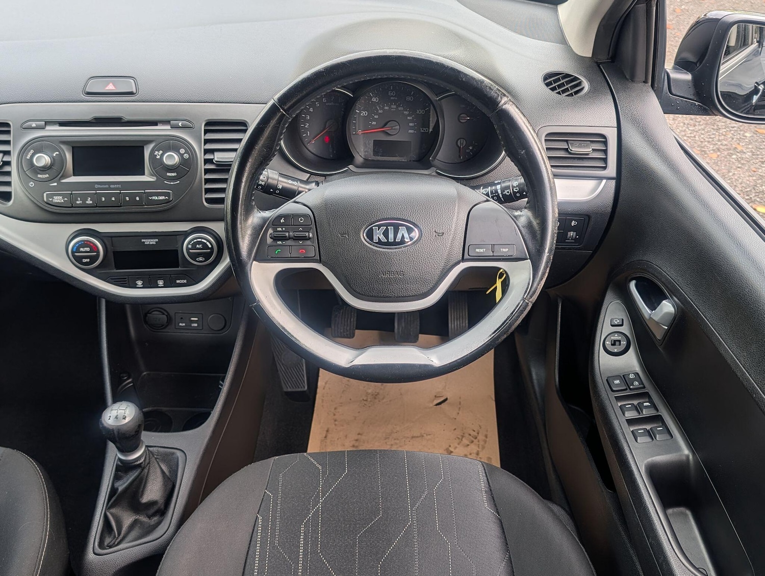 Used Kia Picanto 2015 for sale - 76283467: Photo 2