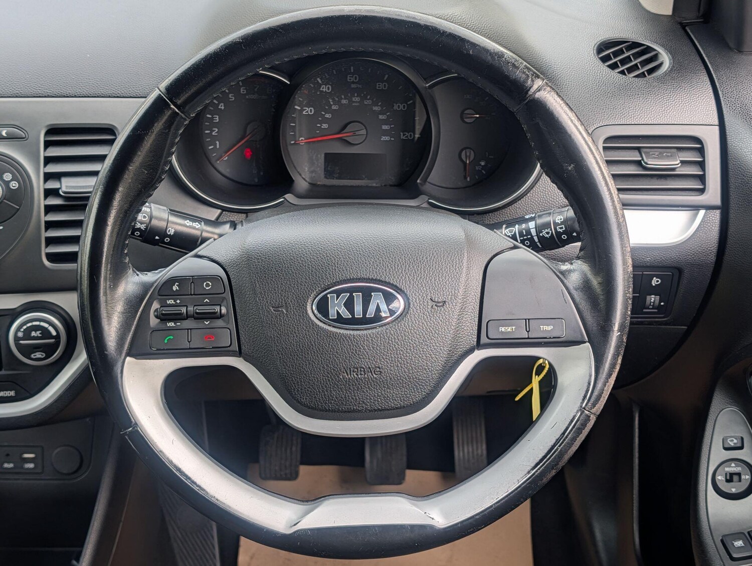 Used Kia Picanto 2015 for sale - 76283467: Photo 32