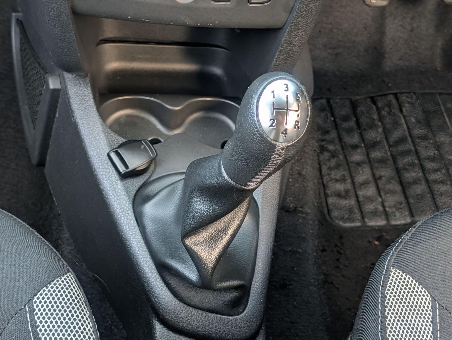 Used Dacia Sandero Stepway 2018 for sale - 76644875: Photo 35