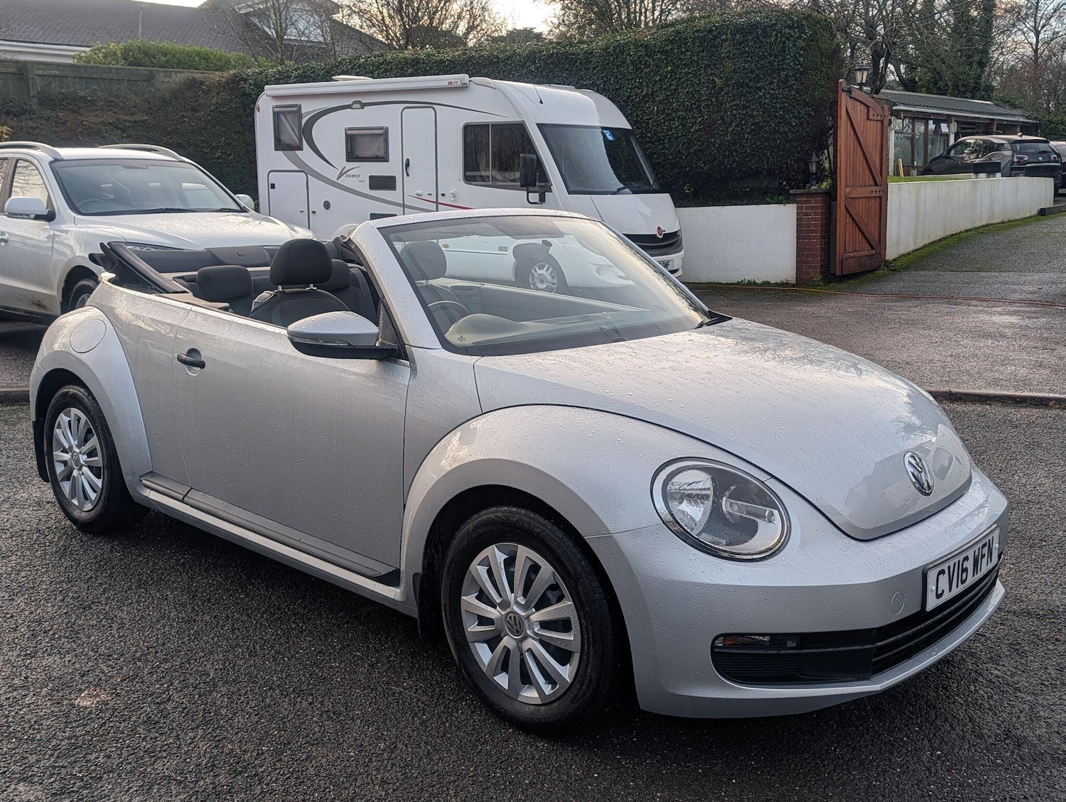 Used Volkswagen Beetle 2016 for sale - 76994160: Photo 4