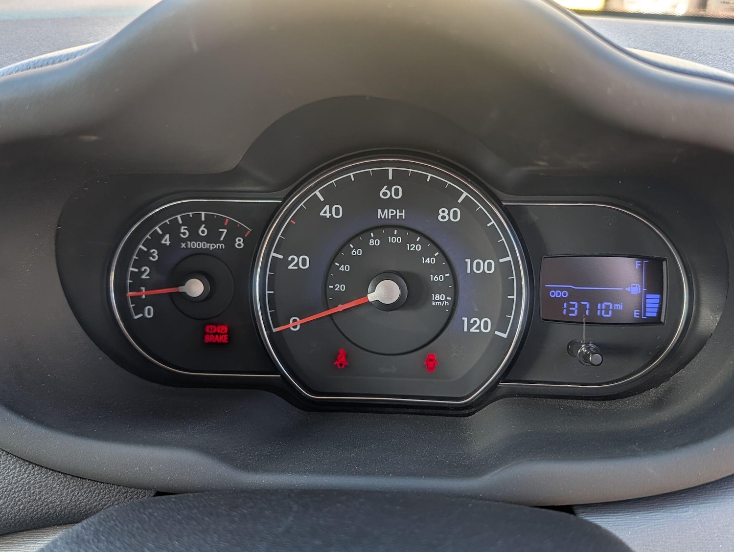 Used Hyundai i10 2014 for sale - 78086038: Photo 19