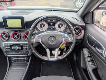 Used Mercedes-Benz A-Class 2015 for sale - 78999787: Photo