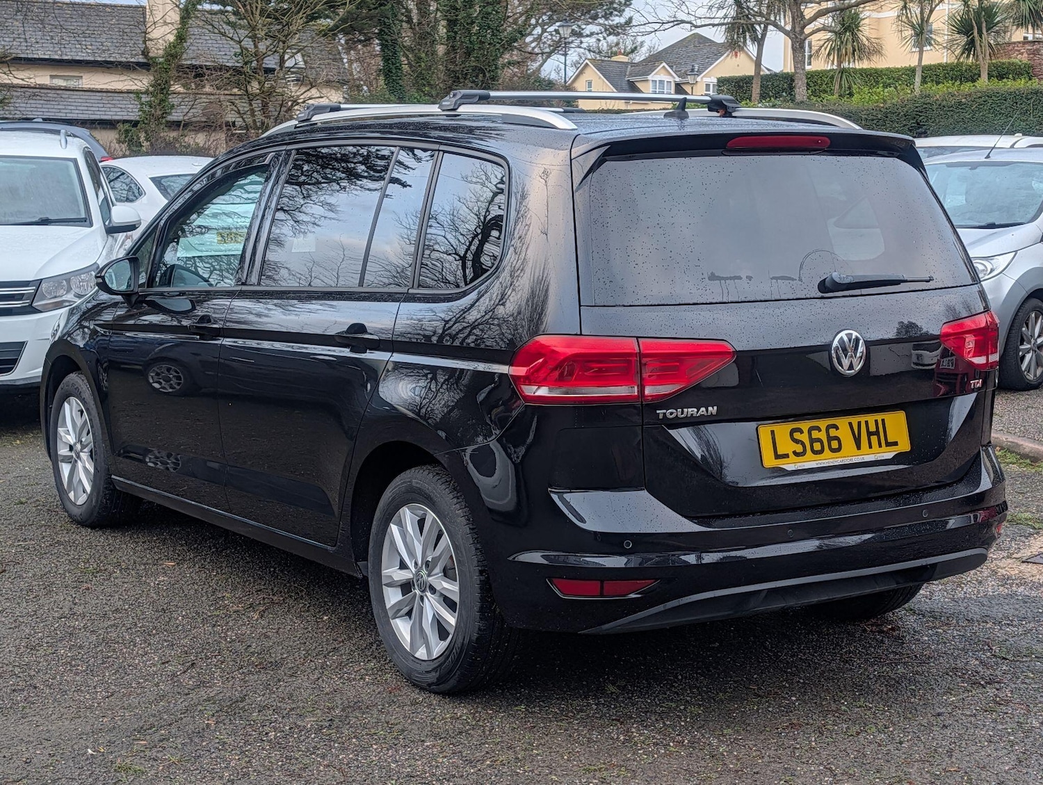 Used Volkswagen Touran 2016 for sale - 77345340: Photo 10