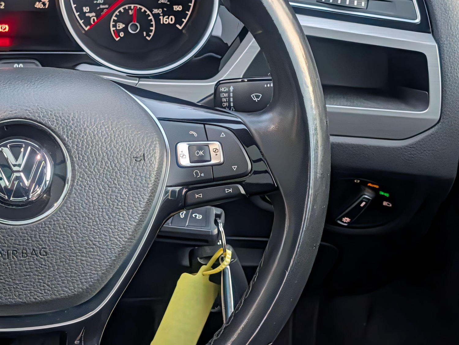 Used Volkswagen Touran 2016 for sale - 77345340: Photo 36