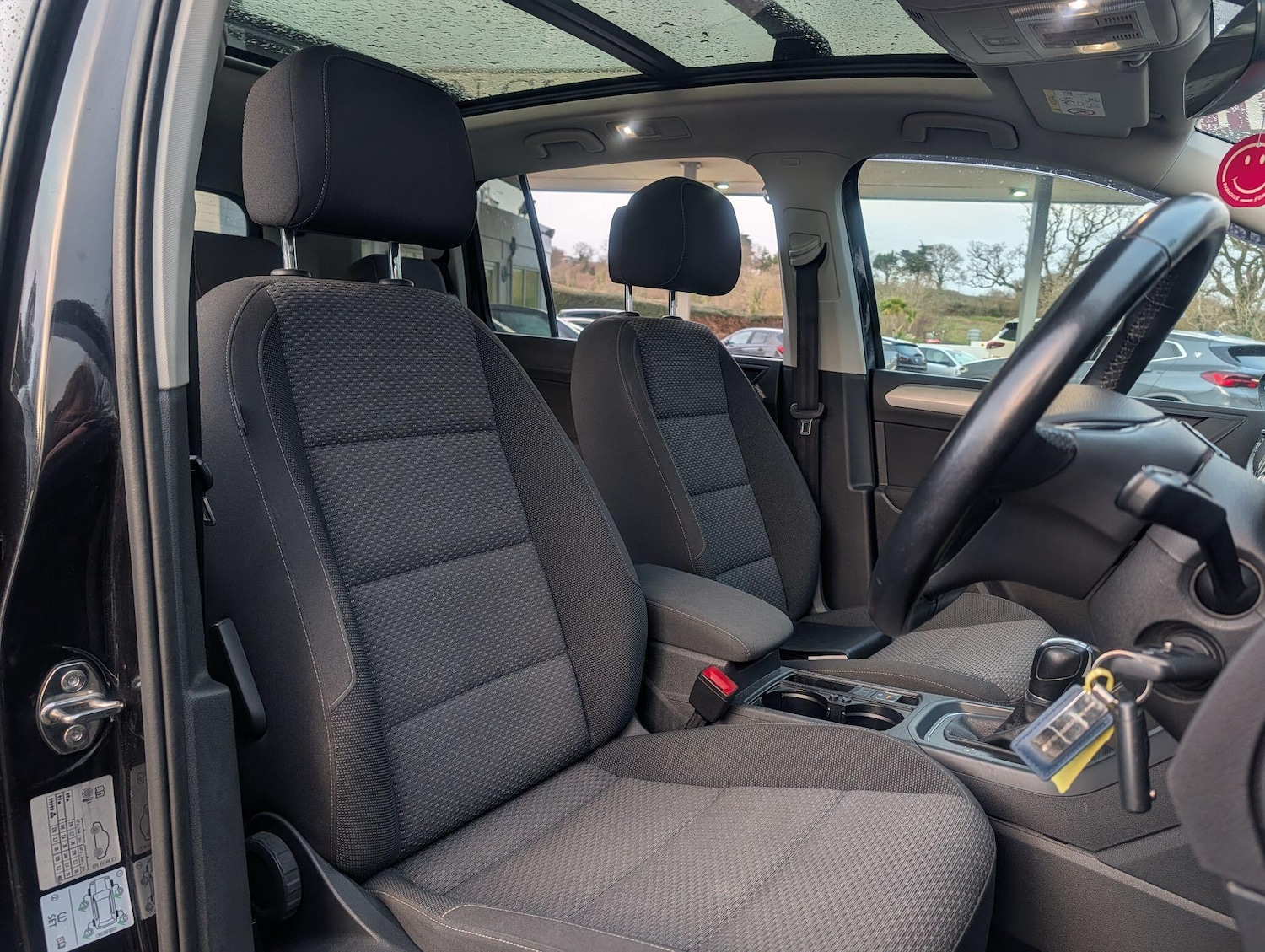 Used Volkswagen Touran 2016 for sale - 77345340: Photo 37