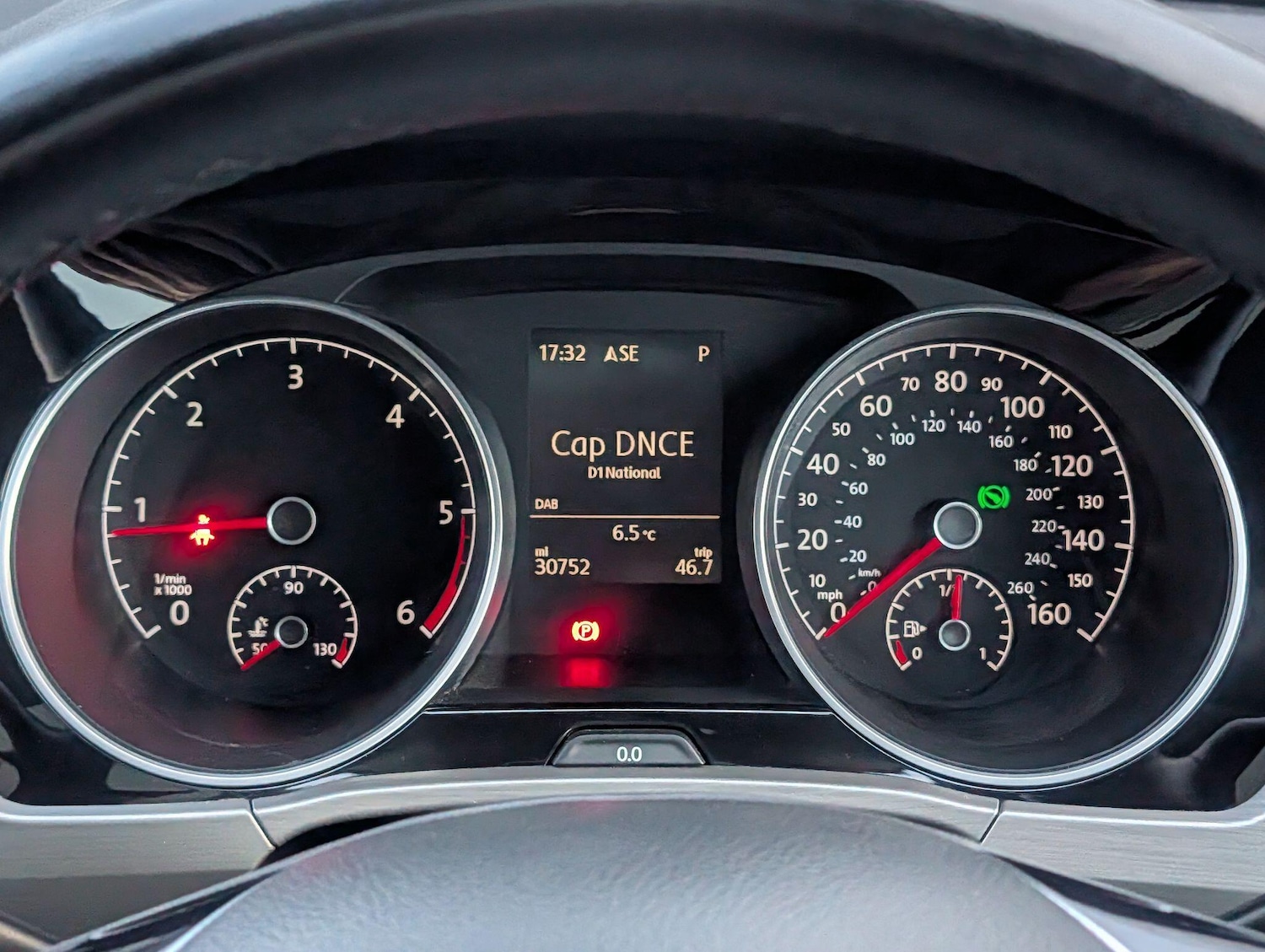 Used Volkswagen Touran 2016 for sale - 77345340: Photo 40