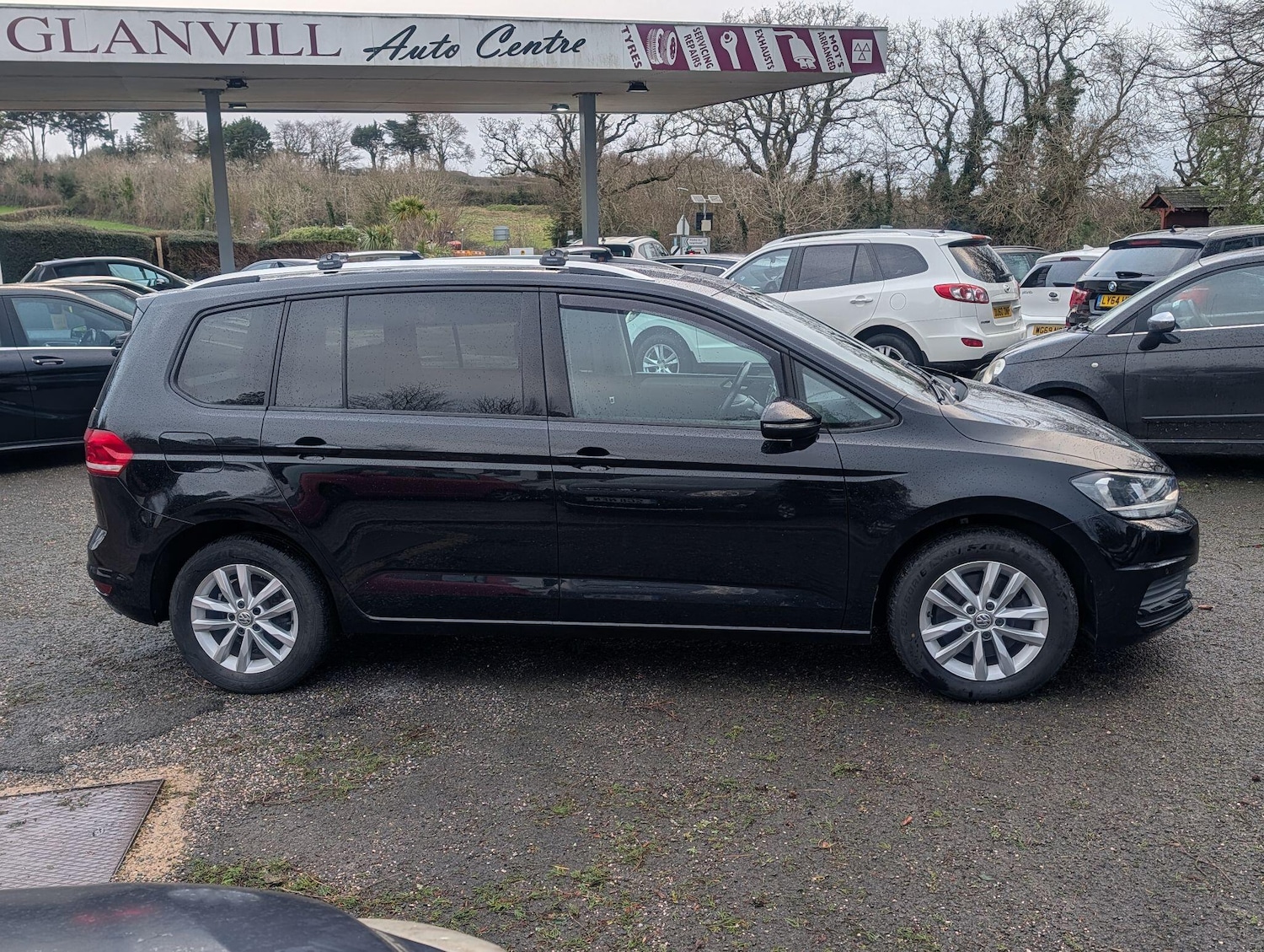 Used Volkswagen Touran 2016 for sale - 77345340: Photo 6