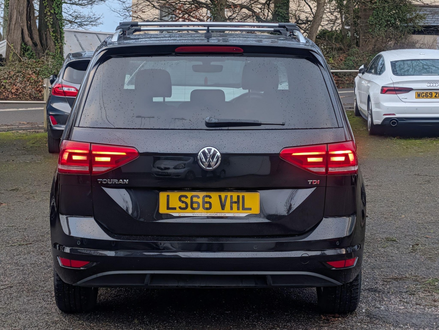 Used Volkswagen Touran 2016 for sale - 77345340: Photo 8