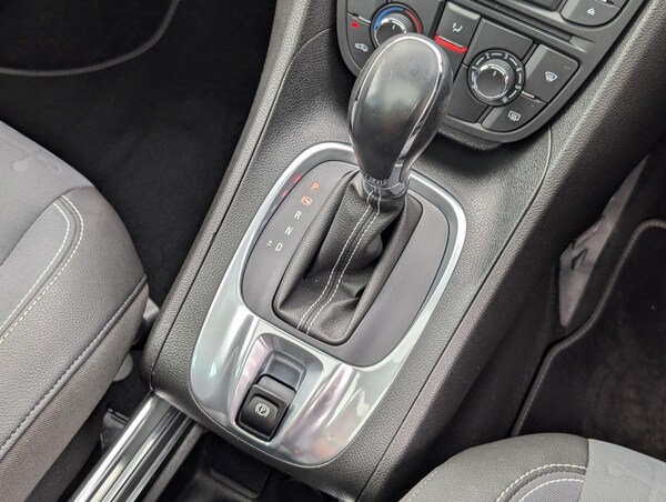 Used Vauxhall Meriva 2015 for sale - 75492455: Photo 41
