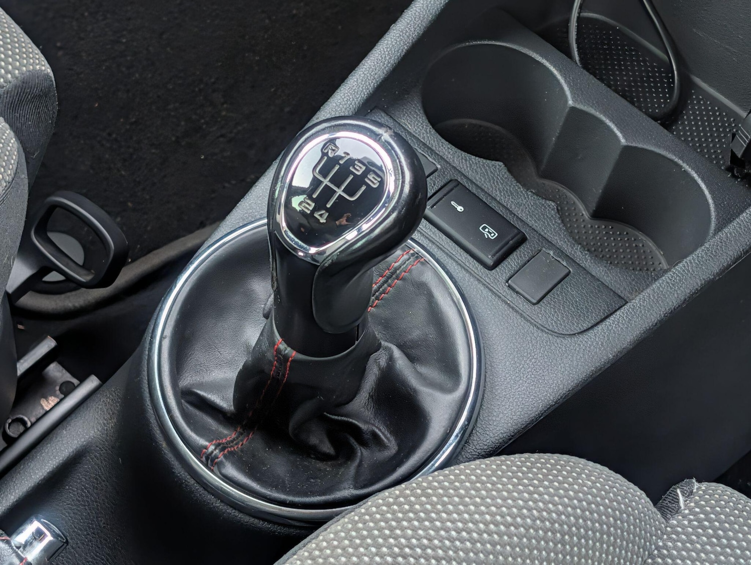 Used Skoda Fabia 2012 for sale - 76634213: Photo 30