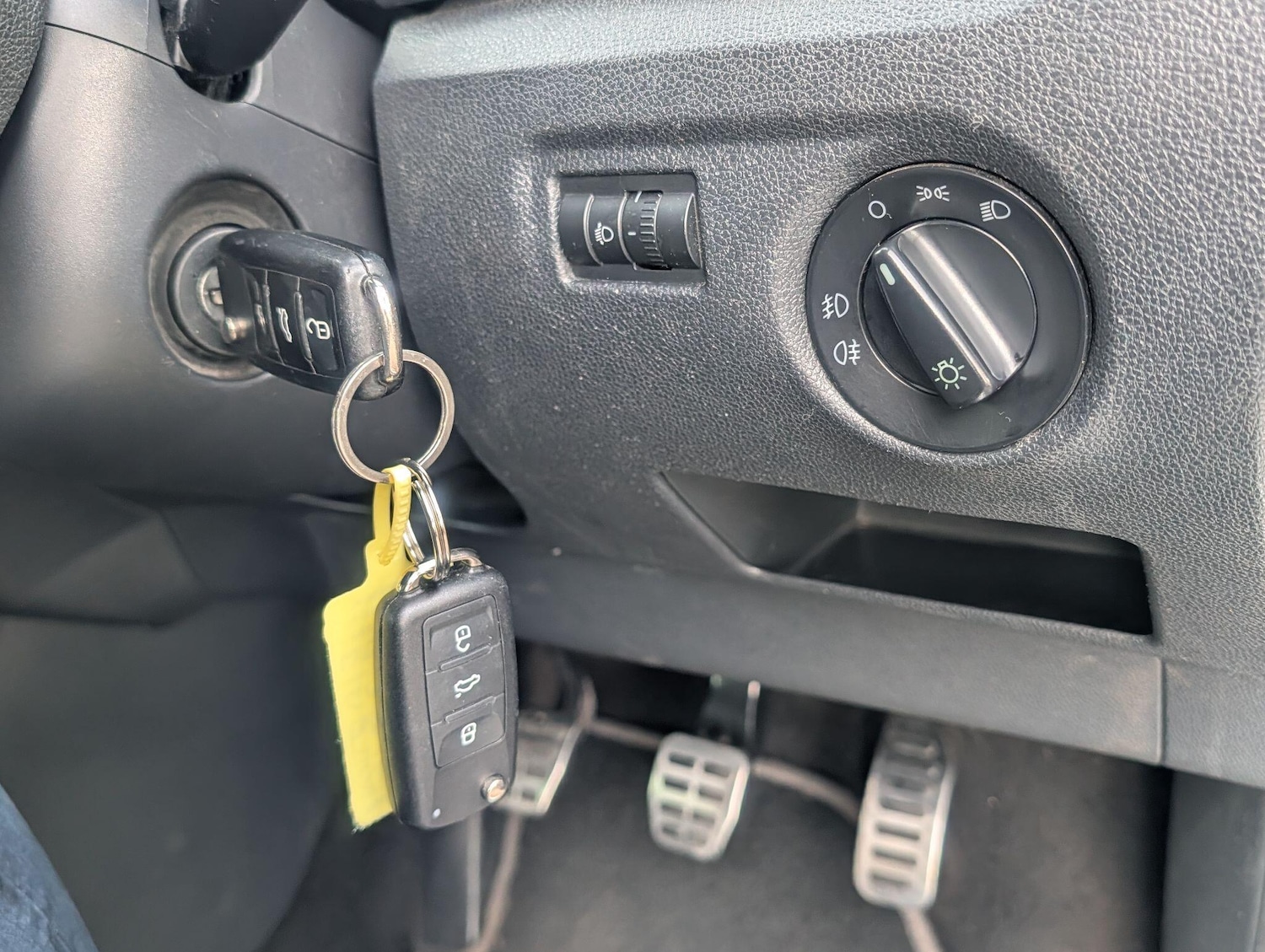 Used Skoda Fabia 2012 for sale - 76634213: Photo 40