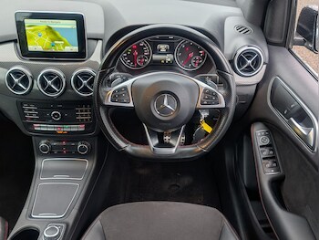 Used Mercedes-Benz B Class 2015 for sale - 77163557: Photo