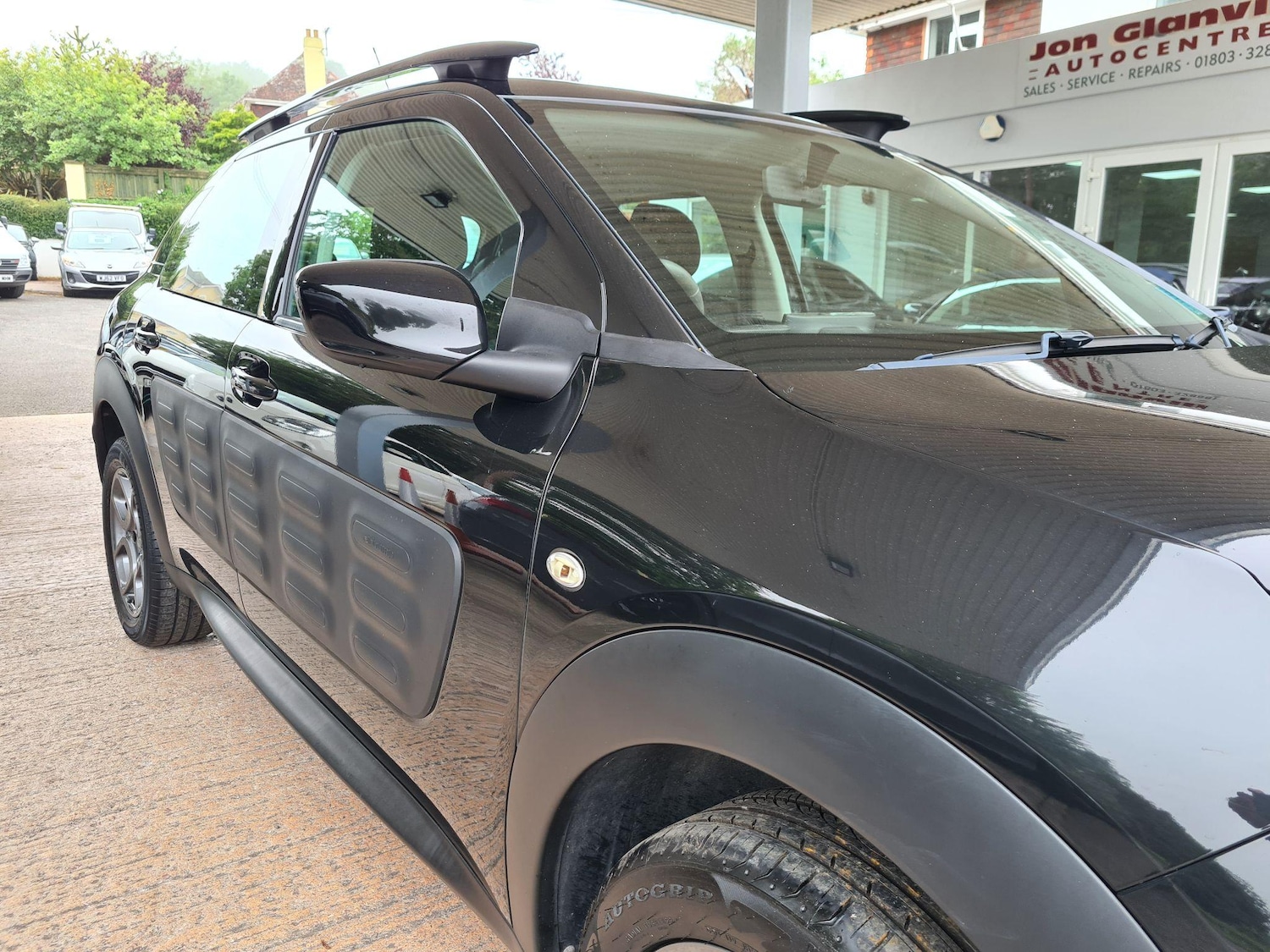 Vehicle 10