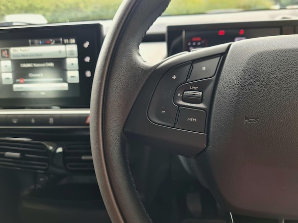 Used Citroen C4 Cactus 2016 for sale - 75060018: Photo 6