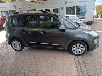 Used Citroen C3 Picasso 2015 for sale - 78291302: Photo