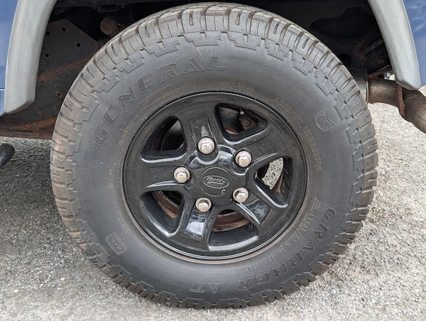 Used Land Rover Defender 90 2010 for sale - 73858248: Photo 26