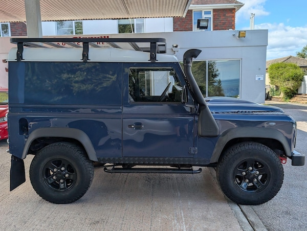 Used Land Rover Defender 90 2010 for sale - 73858248: Photo 6
