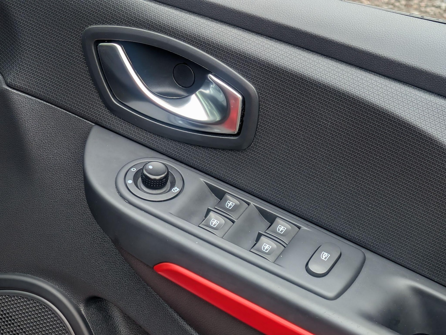 Used Renault Clio for sale - 77925305: Photo 50