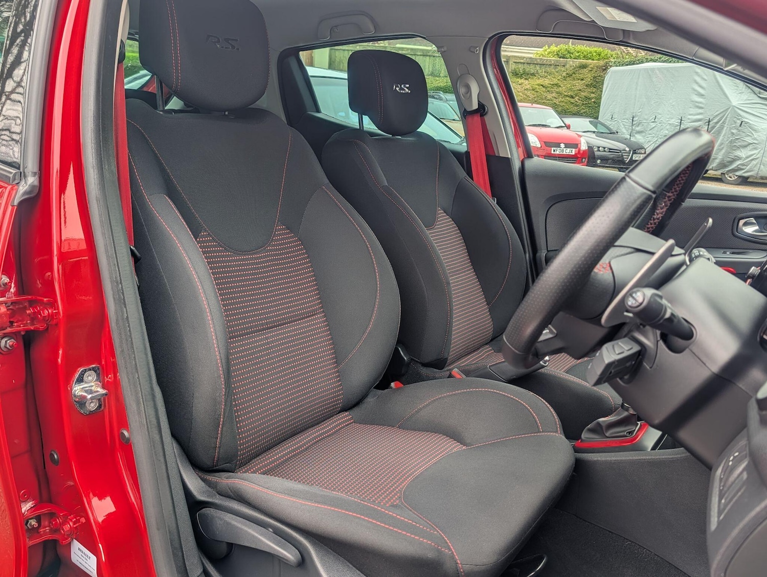 Used Renault Clio for sale - 77925305: Photo 64