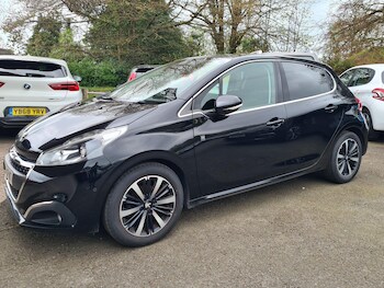 Used Peugeot 208 2019 for sale - 78461762: Photo
