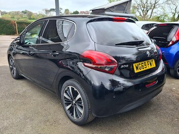 Used Peugeot 208 2019 for sale - 78461762: Photo
