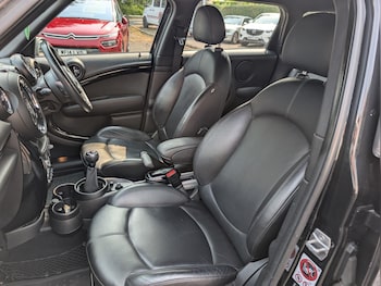 Used MINI Countryman 2016 for sale - 75608895: Photo