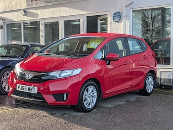 2016 (66) - 1.3 SE 5dr CVT