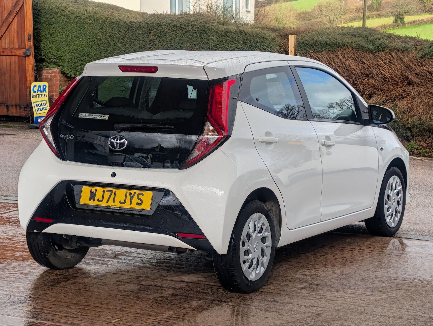 Used Toyota AYGO 2021 for sale - 76765449: Photo 6
