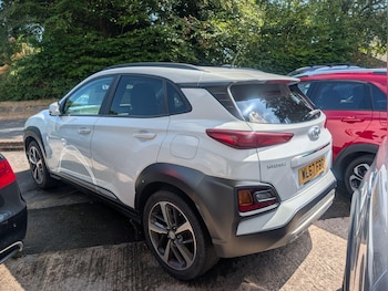 Used Hyundai KONA 2018 for sale - 79496830: Photo